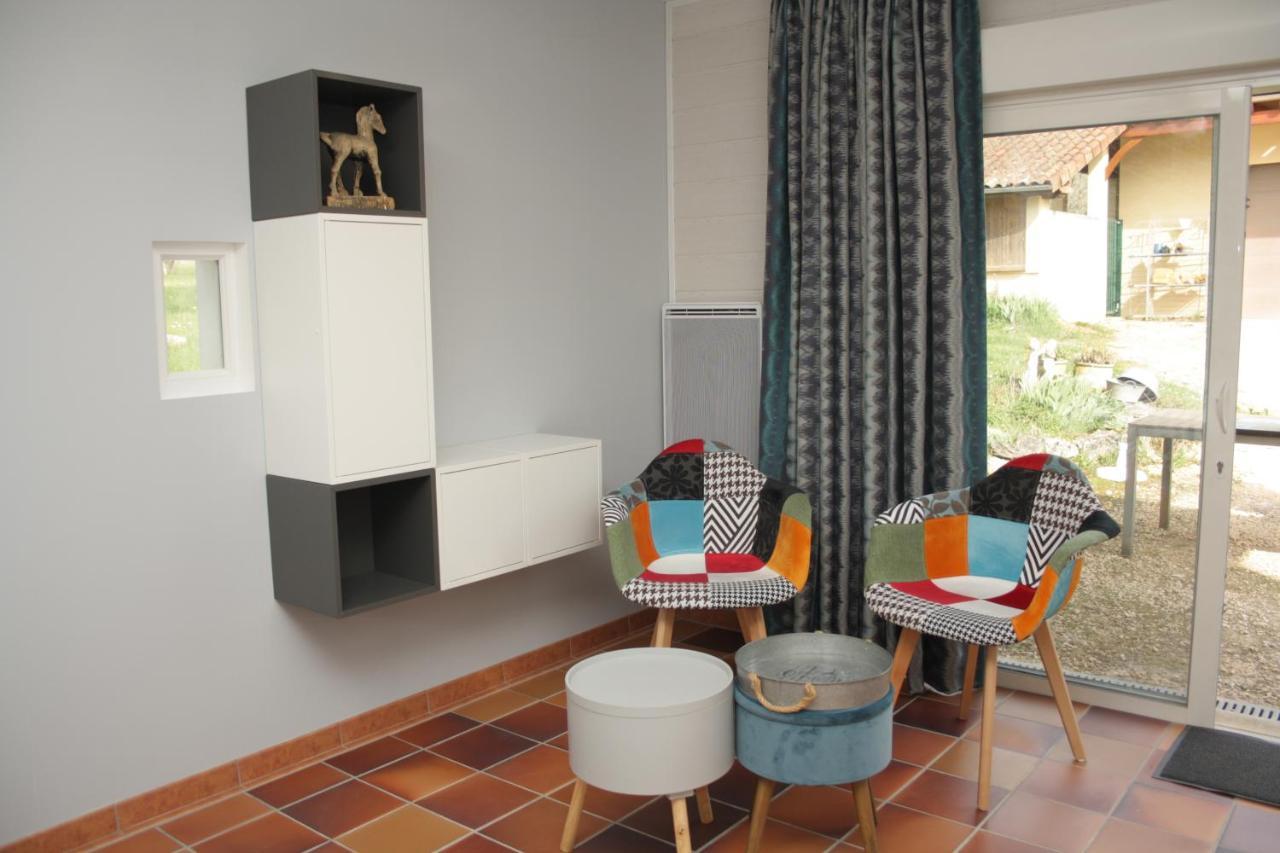Bed and Breakfast Repos Chez Margot Fajoles Exteriér fotografie